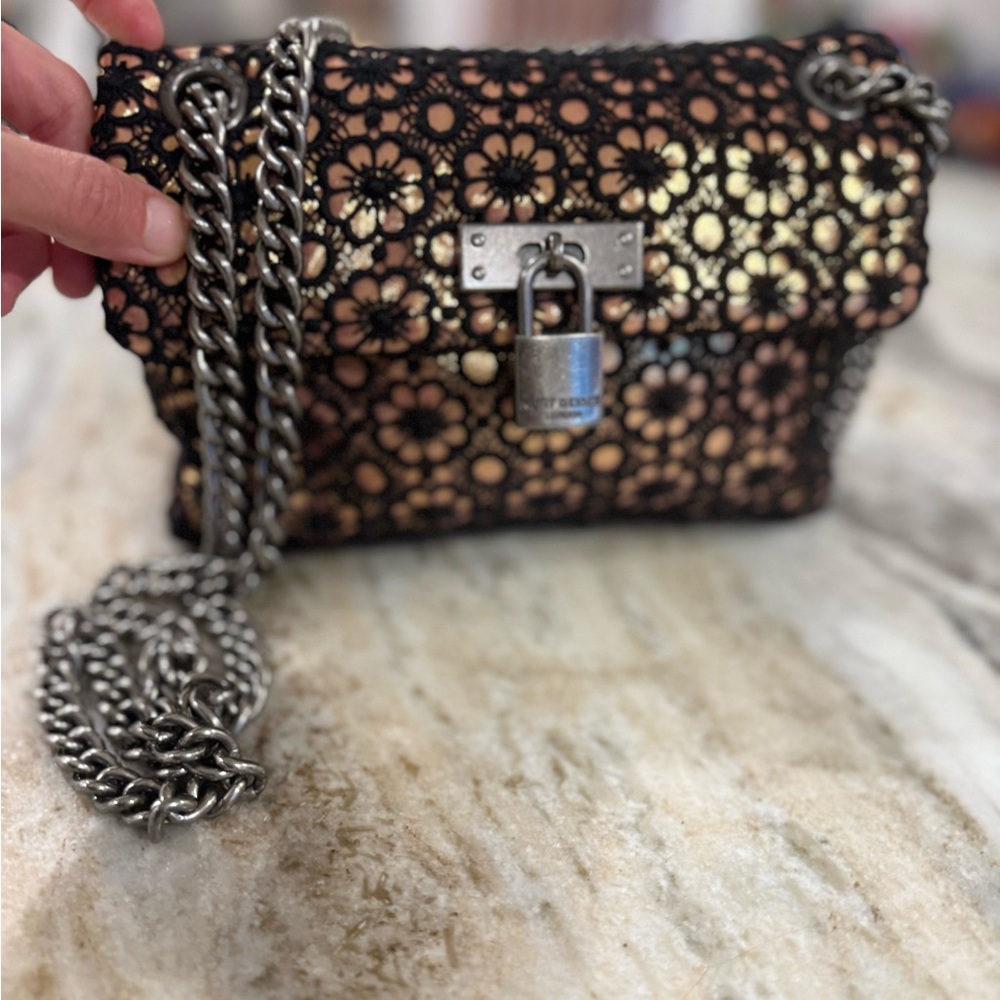 Kurt Geiger Brown Geometric Shoulder Bag with Chain Strap - Picture 9 of 11